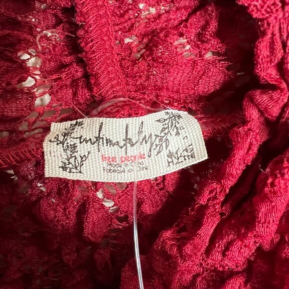 Free People Day N Night Lace Bodysuit Size Small Red Holly Berry - Picture 5 of 6